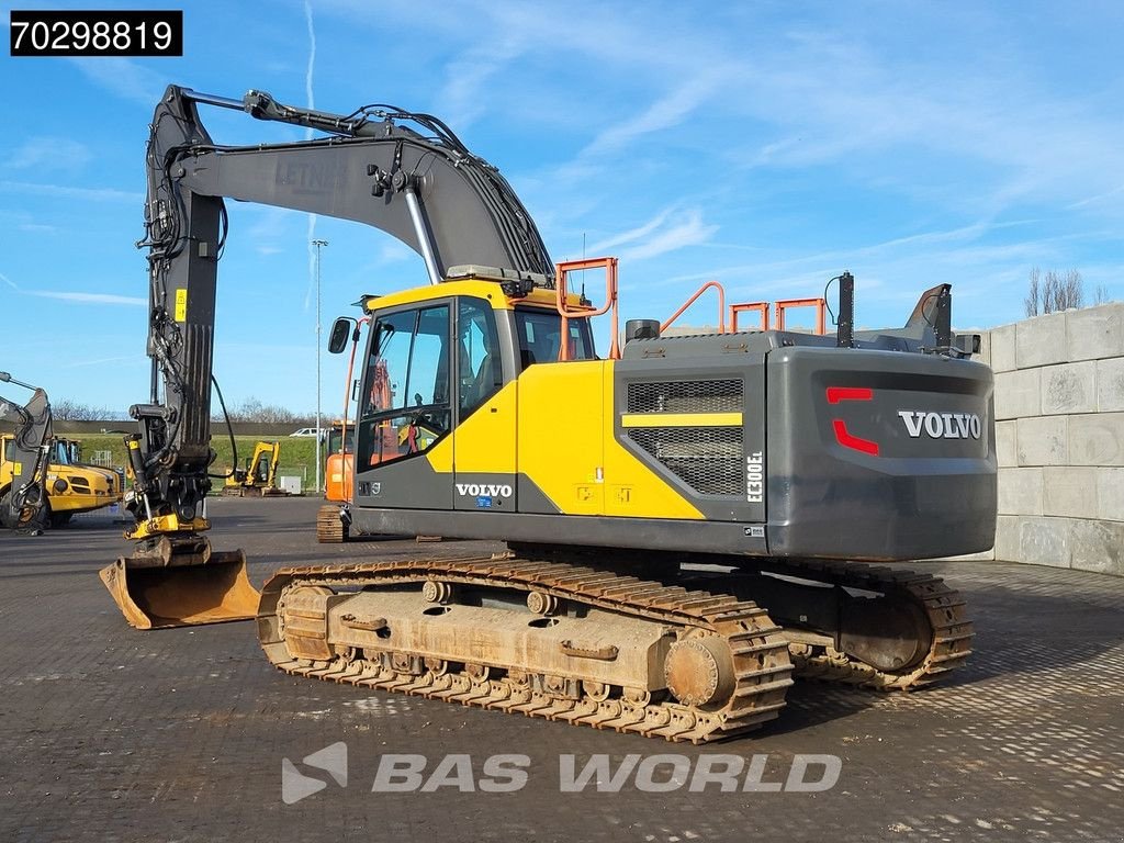 Kettenbagger типа Volvo EC300 E L, Gebrauchtmaschine в Veghel (Фотография 2)