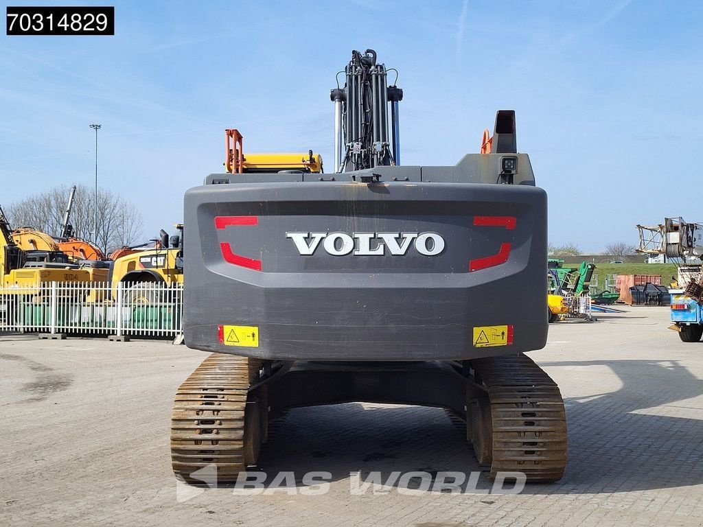 Kettenbagger za tip Volvo EC300 E L, Gebrauchtmaschine u Veghel (Slika 3)
