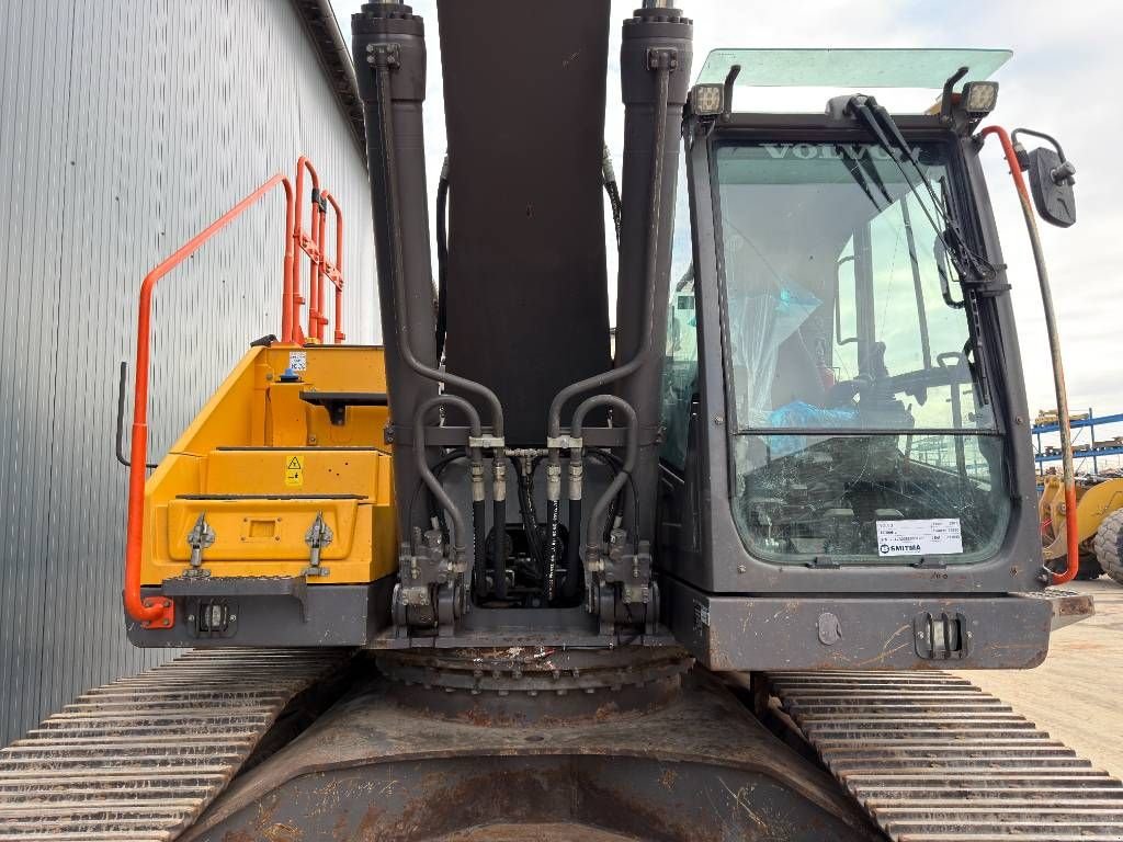 Kettenbagger от тип Volvo EC300E L, Gebrauchtmaschine в Venlo (Снимка 10)