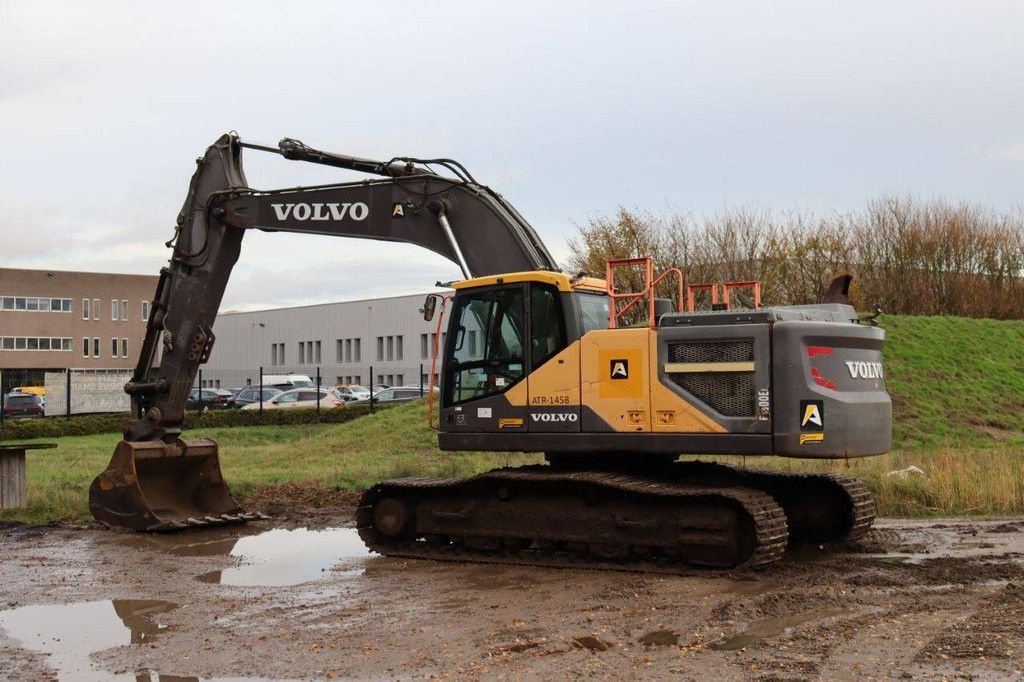 Kettenbagger a típus Volvo EC300EL, Gebrauchtmaschine ekkor: Antwerpen (Kép 3)