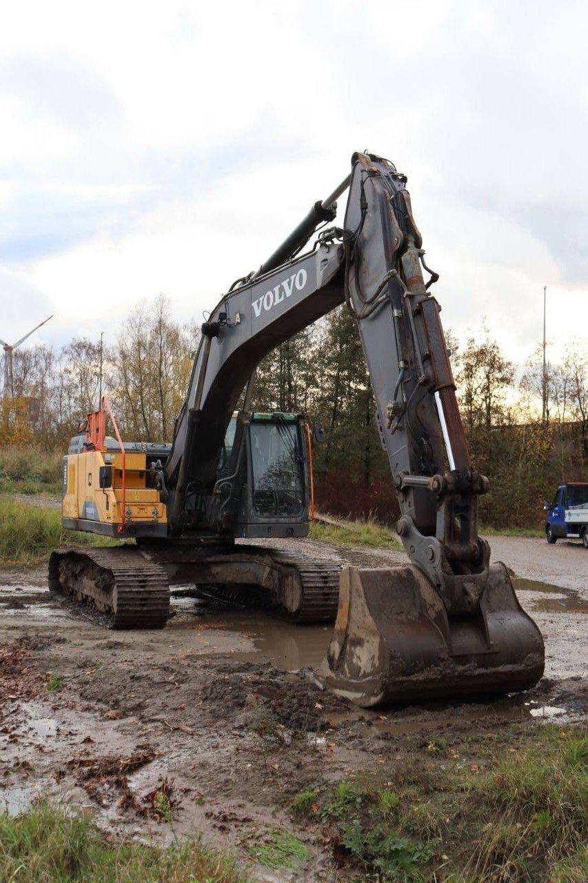 Kettenbagger a típus Volvo EC300EL, Gebrauchtmaschine ekkor: Antwerpen (Kép 10)