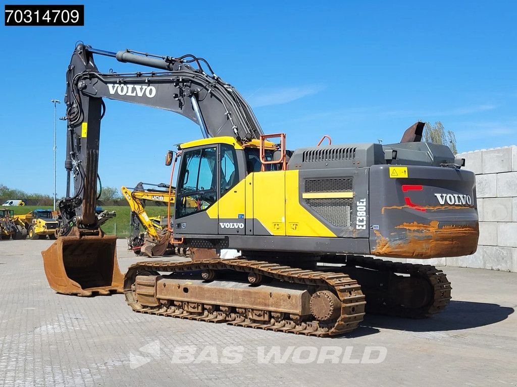 Kettenbagger za tip Volvo EC380 E L, Gebrauchtmaschine u Veghel (Slika 2)