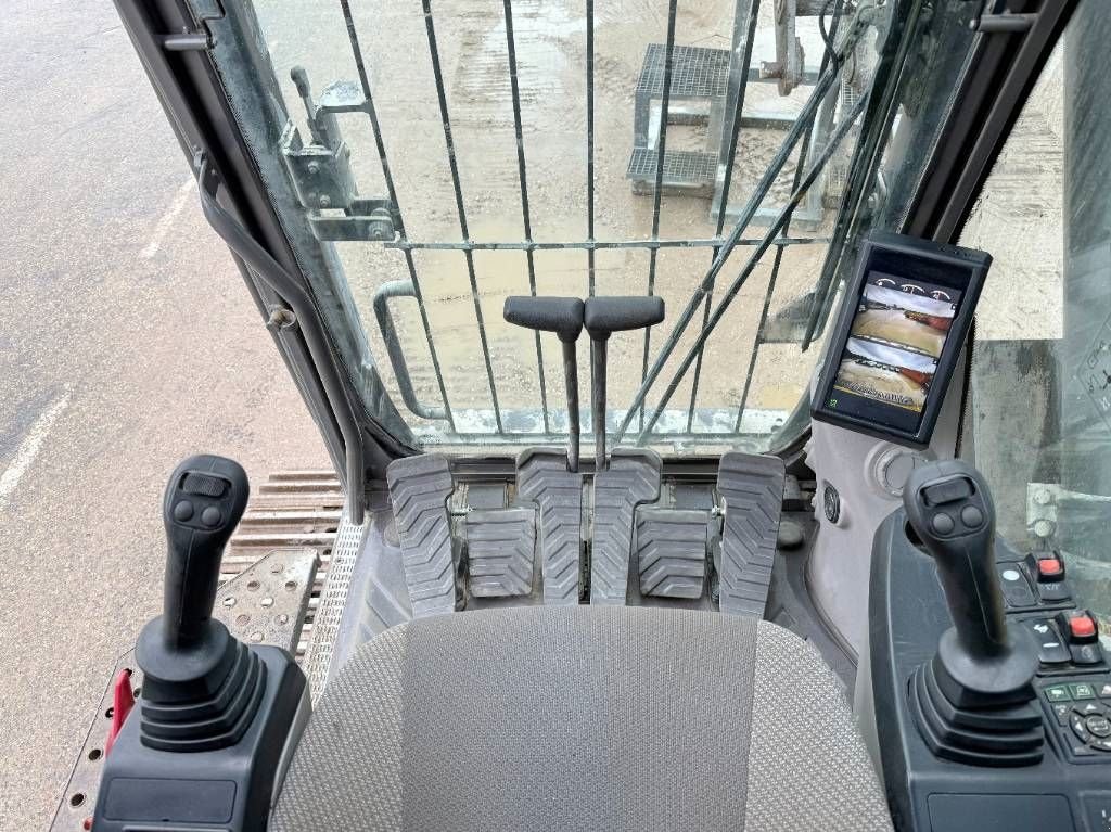 Kettenbagger от тип Volvo EC380EHR UHD - 24m / Hydr. Undercarriage / Oilquic, Gebrauchtmaschine в Veldhoven (Снимка 8)