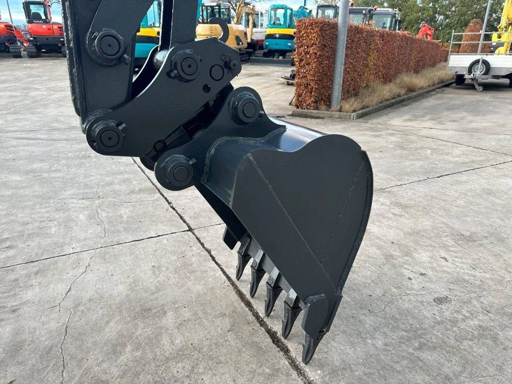 Kettenbagger typu Volvo EC55B, Gebrauchtmaschine w Antwerpen (Zdjęcie 11)