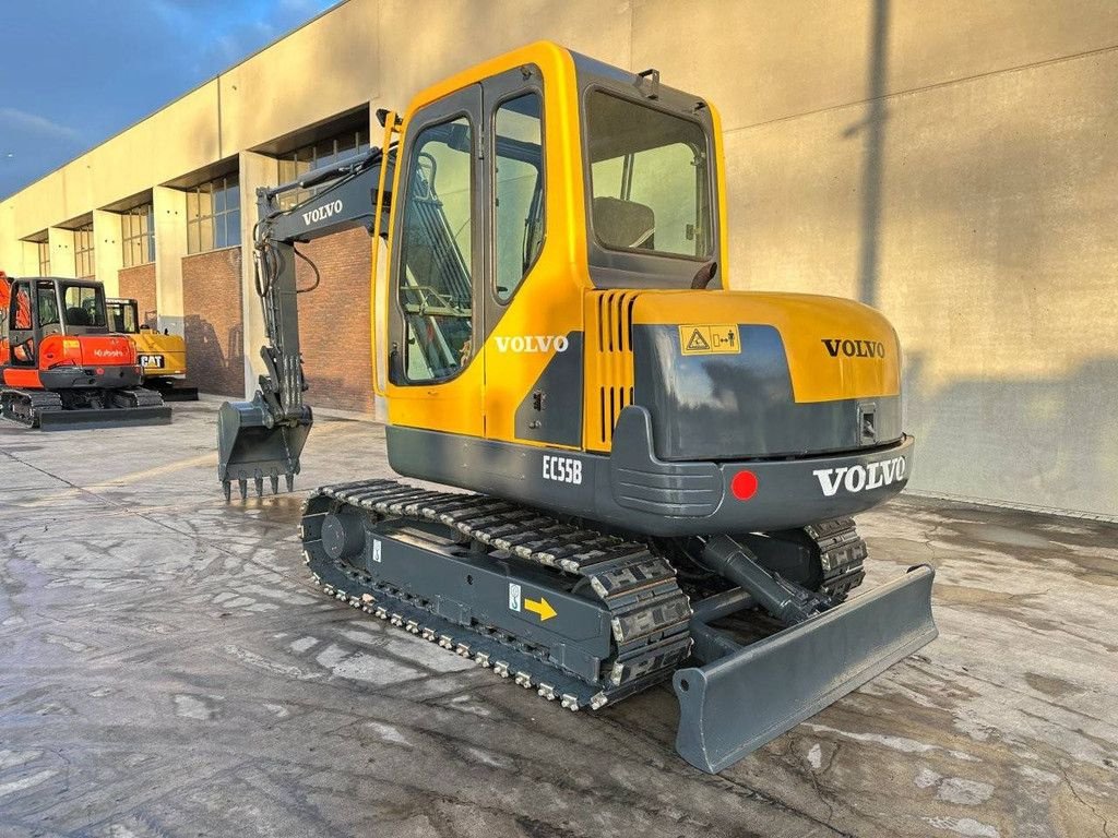 Kettenbagger от тип Volvo EC55B, Gebrauchtmaschine в Antwerpen (Снимка 7)