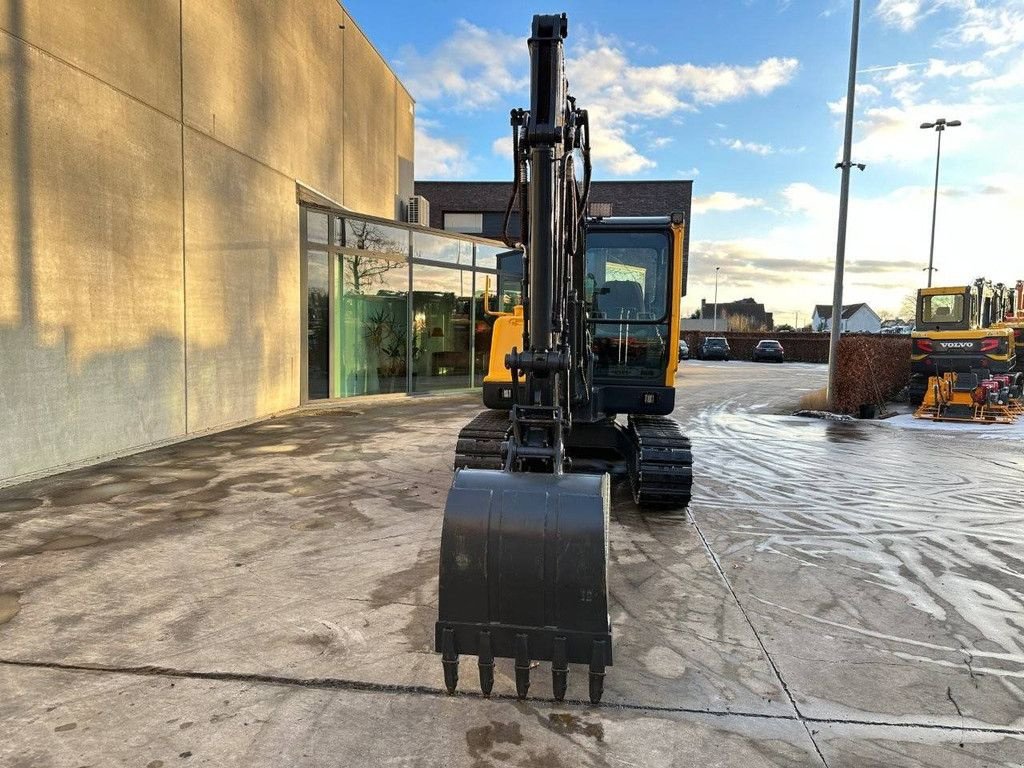 Kettenbagger от тип Volvo EC55B, Gebrauchtmaschine в Antwerpen (Снимка 2)