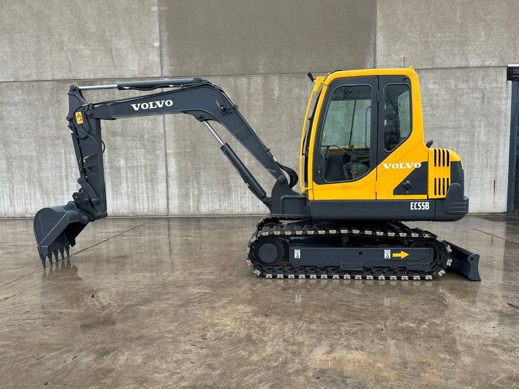 Kettenbagger от тип Volvo EC55B, Gebrauchtmaschine в Antwerpen (Снимка 8)