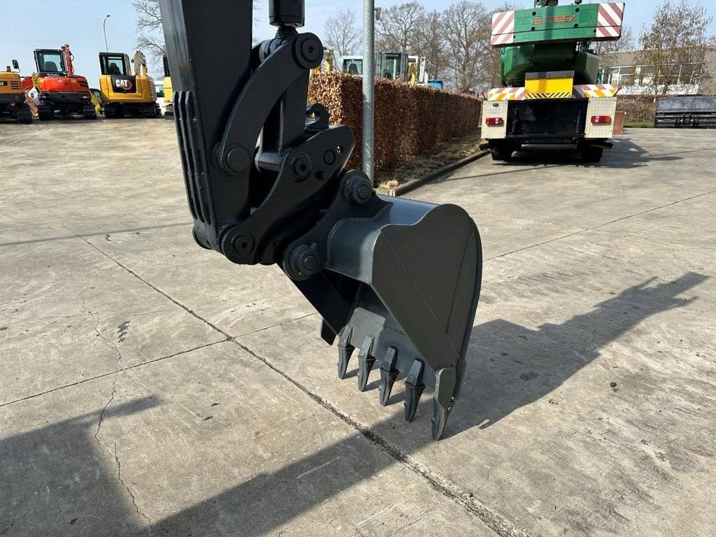 Kettenbagger van het type Volvo EC55B, Gebrauchtmaschine in Antwerpen (Foto 11)