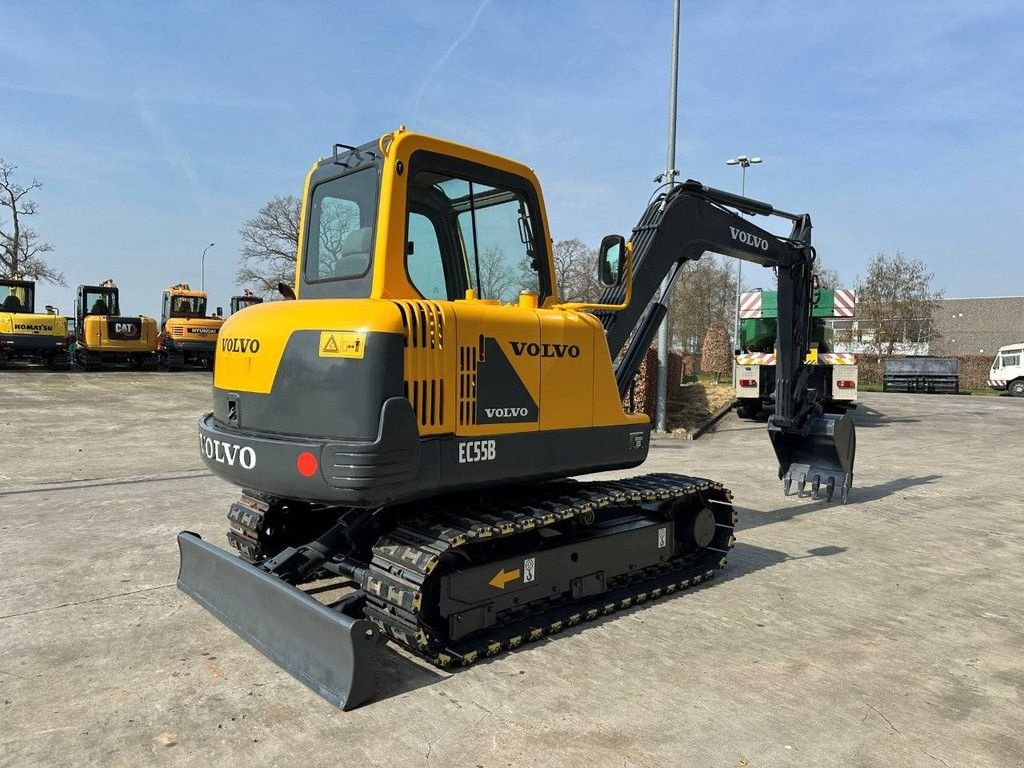 Kettenbagger van het type Volvo EC55B, Gebrauchtmaschine in Antwerpen (Foto 4)