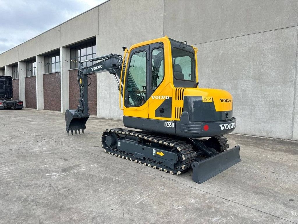 Kettenbagger du type Volvo EC55B, Gebrauchtmaschine en Antwerpen (Photo 7)