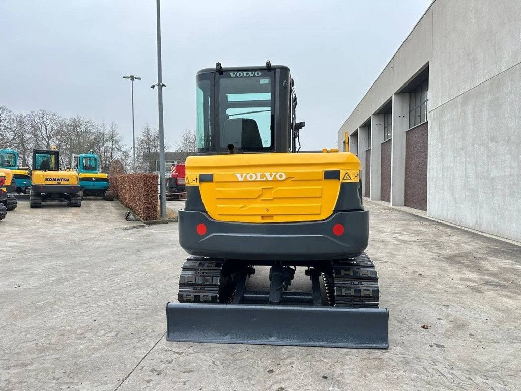 Kettenbagger typu Volvo EC60C, Gebrauchtmaschine v Antwerpen (Obrázek 5)