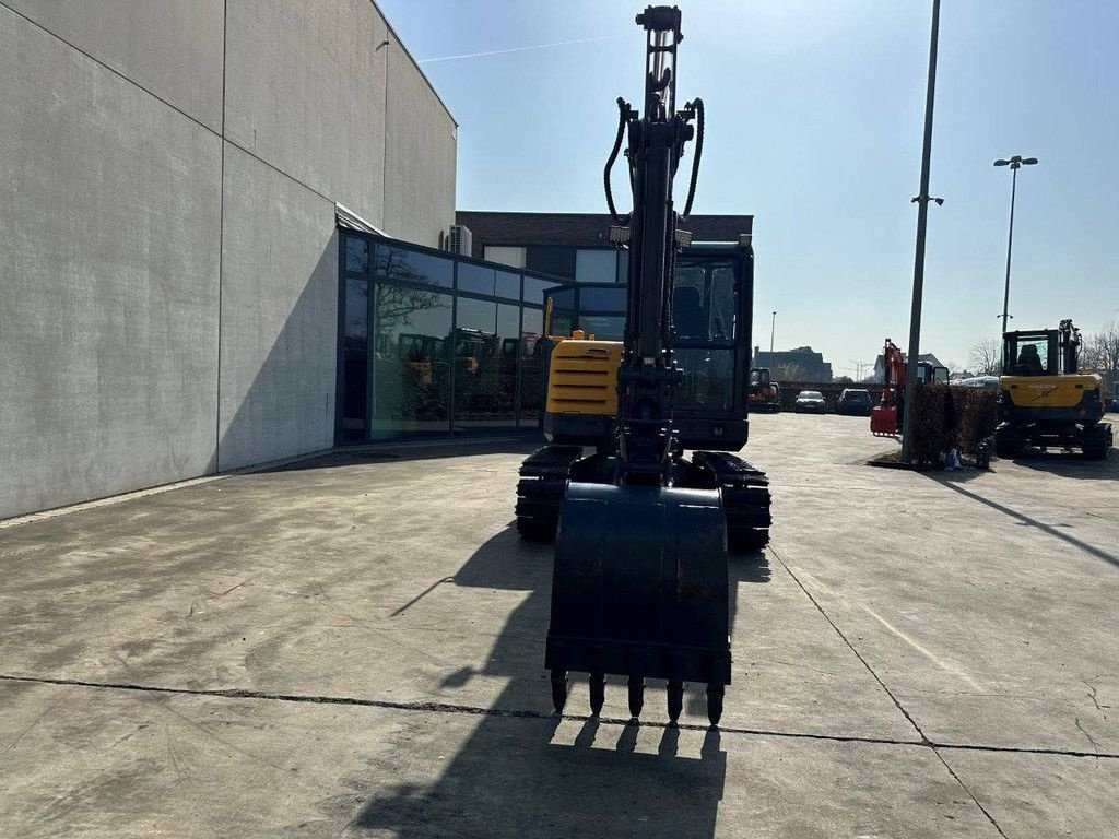 Kettenbagger van het type Volvo EC60C, Gebrauchtmaschine in Antwerpen (Foto 2)