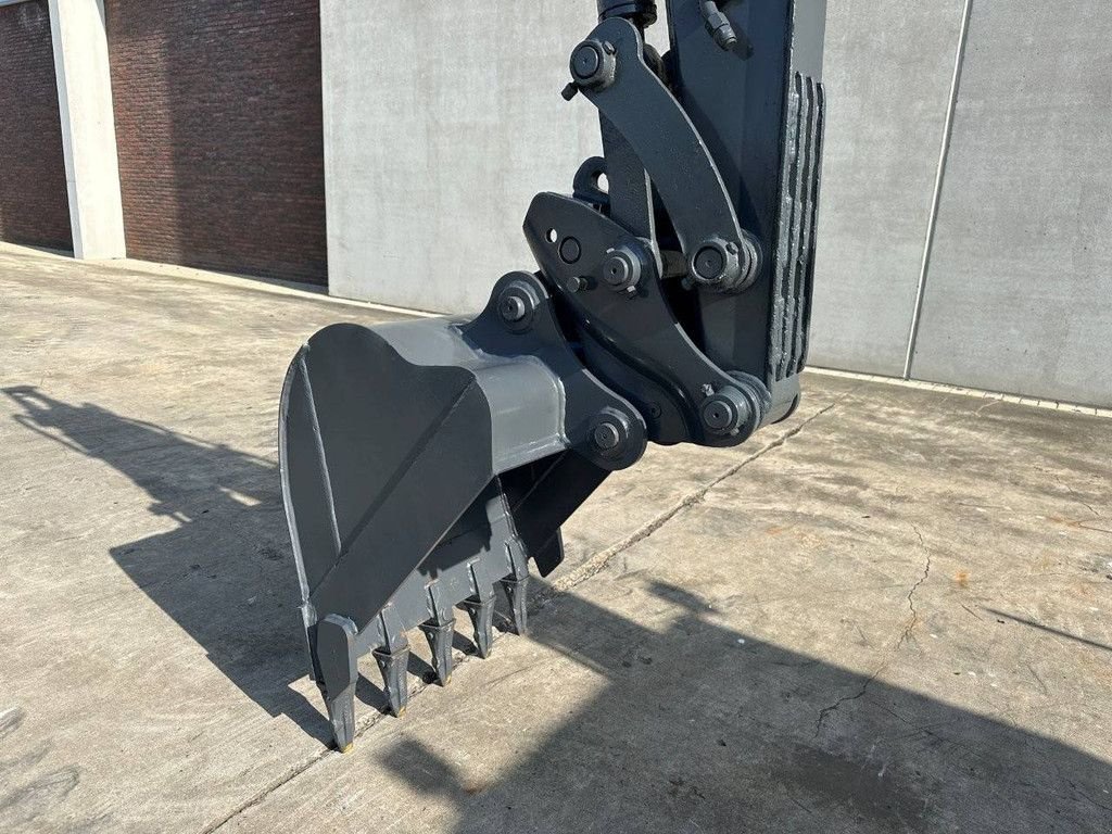 Kettenbagger van het type Volvo EC60C, Gebrauchtmaschine in Antwerpen (Foto 9)