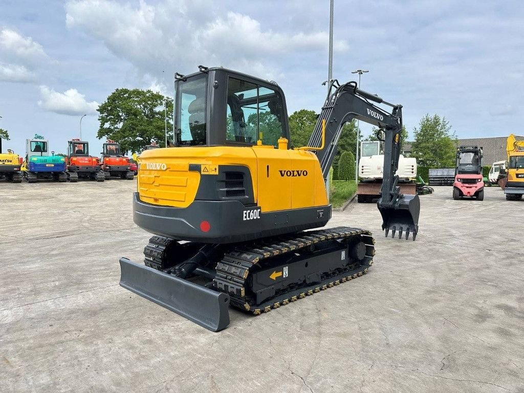 Kettenbagger типа Volvo EC60C, Gebrauchtmaschine в Antwerpen (Фотография 4)