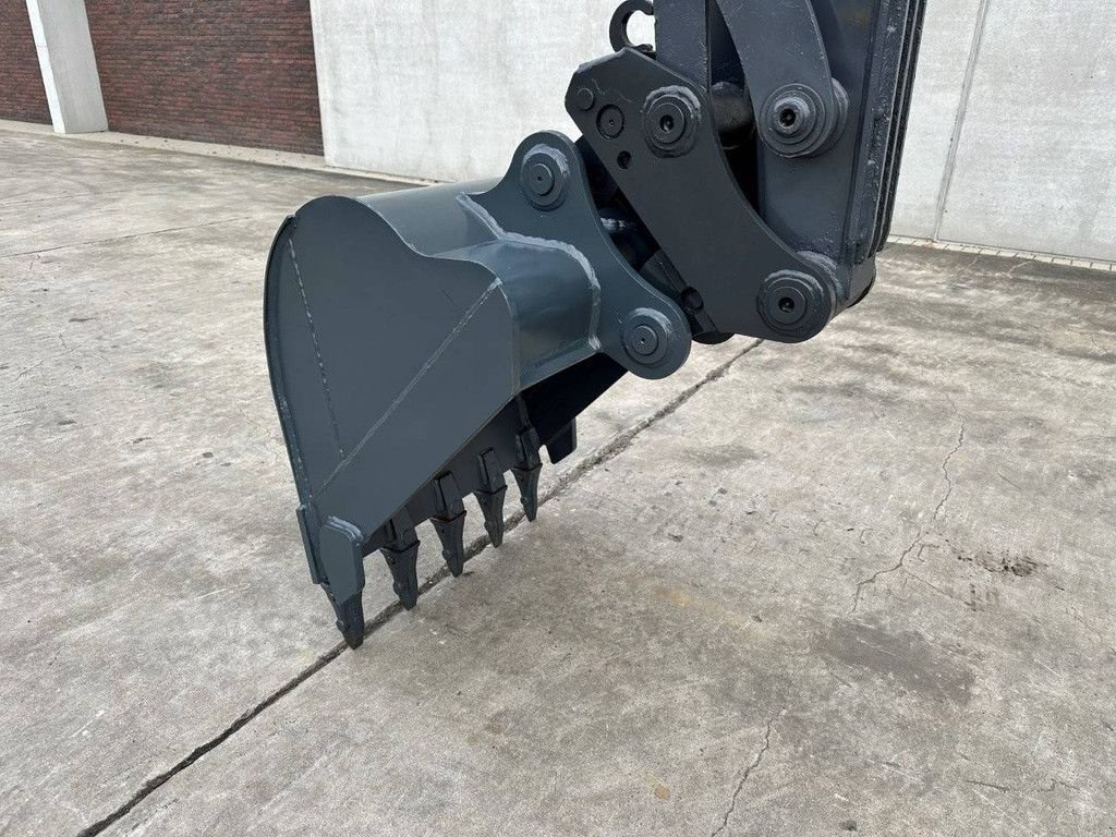 Kettenbagger van het type Volvo EC60D, Gebrauchtmaschine in Antwerpen (Foto 9)