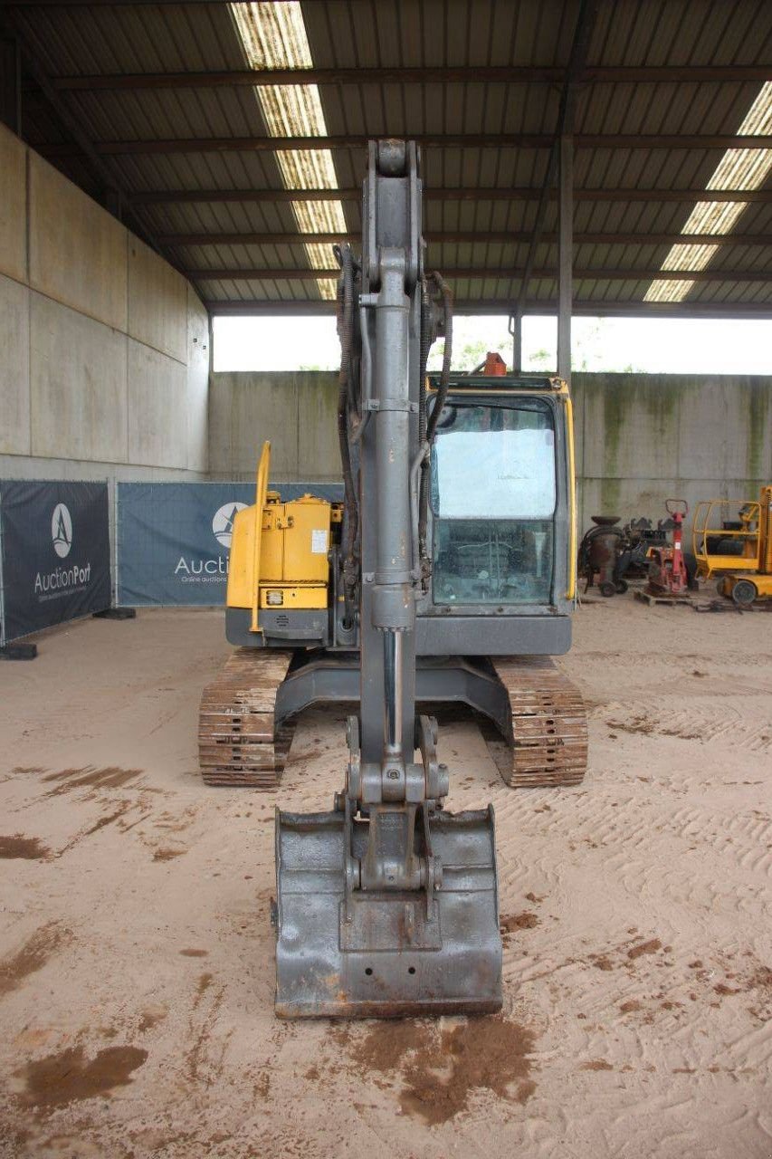 Kettenbagger a típus Volvo EC80D, Gebrauchtmaschine ekkor: Antwerpen (Kép 8)
