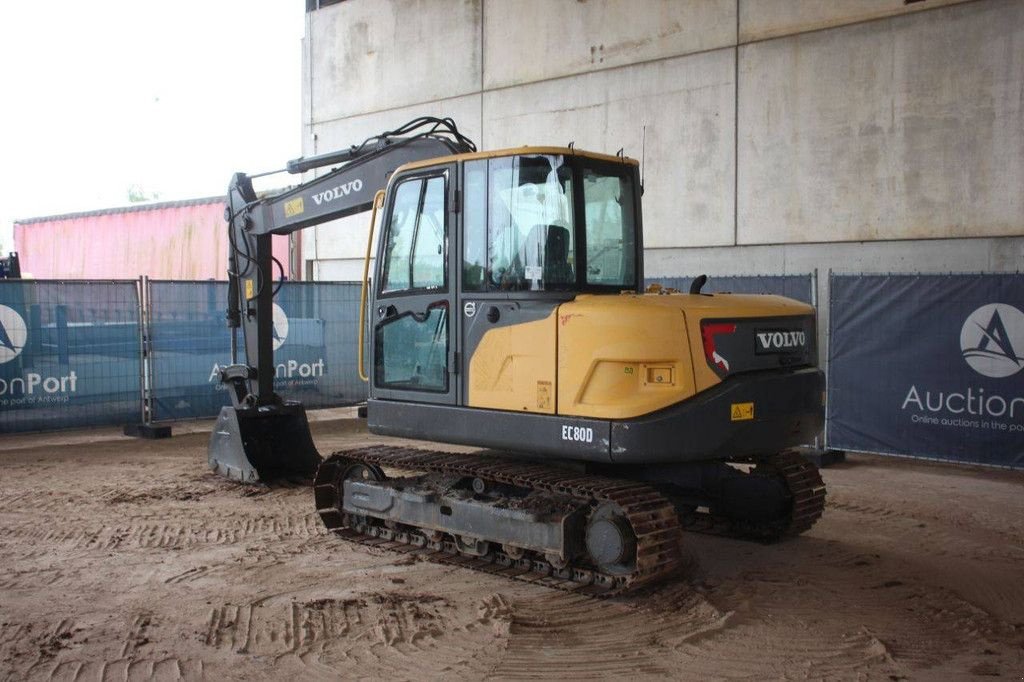 Kettenbagger a típus Volvo EC80D, Gebrauchtmaschine ekkor: Antwerpen (Kép 3)