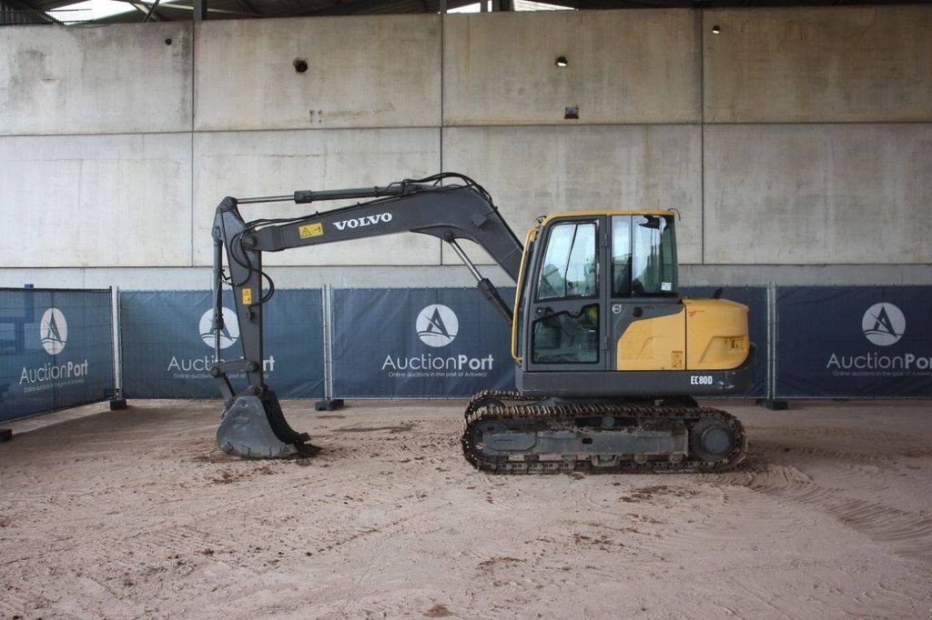 Kettenbagger a típus Volvo EC80D, Gebrauchtmaschine ekkor: Antwerpen (Kép 2)