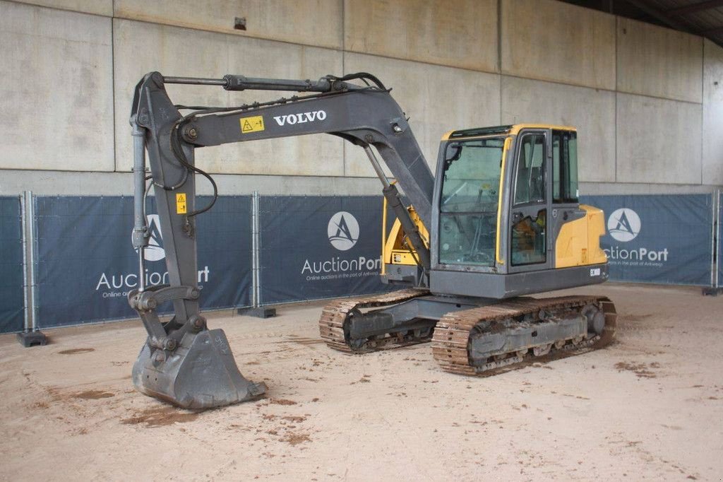 Kettenbagger a típus Volvo EC80D, Gebrauchtmaschine ekkor: Antwerpen (Kép 9)