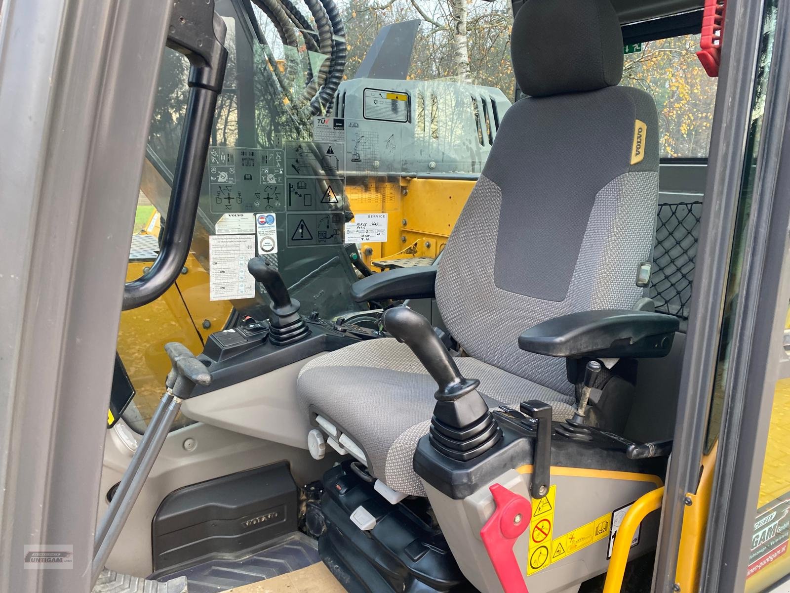 Kettenbagger van het type Volvo ECR 235 EL, Gebrauchtmaschine in Deutsch - Goritz (Foto 12)