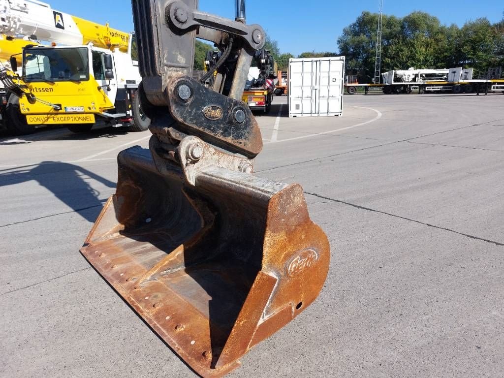 Kettenbagger του τύπου Volvo ECR 235 EL, Gebrauchtmaschine σε Stabroek (Φωτογραφία 10)