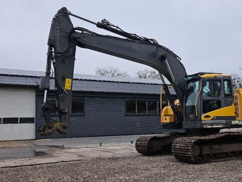 Kettenbagger typu Volvo ECR 235, Gebrauchtmaschine v Scharsterbrug