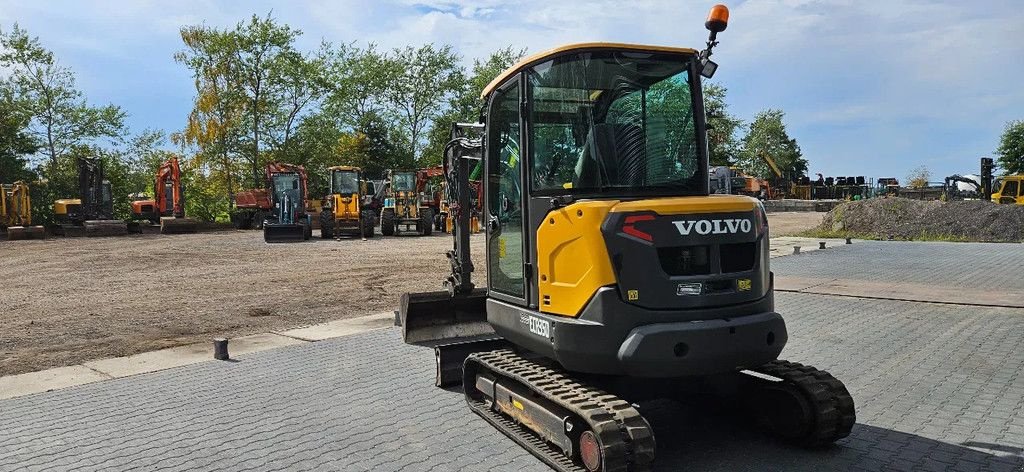 Kettenbagger des Typs Volvo ECR35 d, Gebrauchtmaschine in Scharsterbrug (Bild 3)