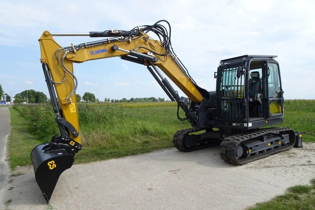 Kettenbagger des Typs XCMG Rupskraan XE80E lease vanaf &euro; 1250,-- p/m*, Neumaschine in Losdorp (Bild 2)