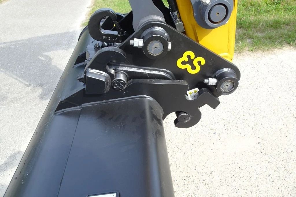 Kettenbagger des Typs XCMG Rupskraan XE80E lease vanaf &euro; 1250,-- p/m*, Neumaschine in Losdorp (Bild 5)