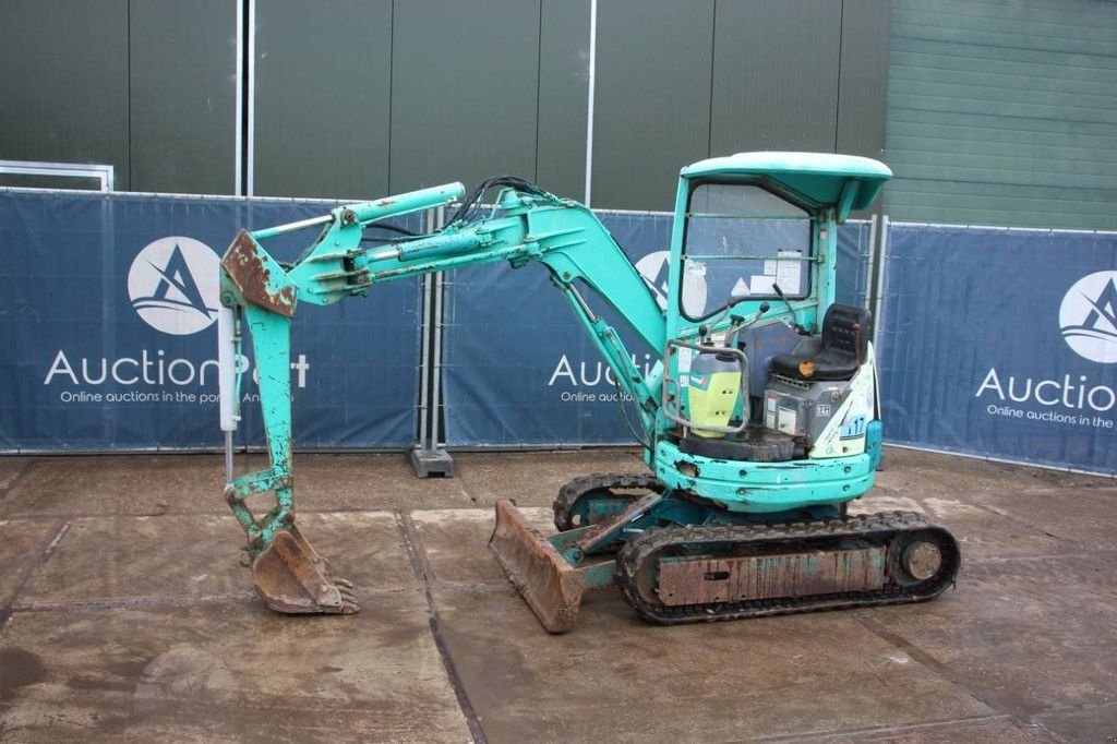 Kettenbagger del tipo Yanmar B2U, Gebrauchtmaschine en Antwerpen (Imagen 1)