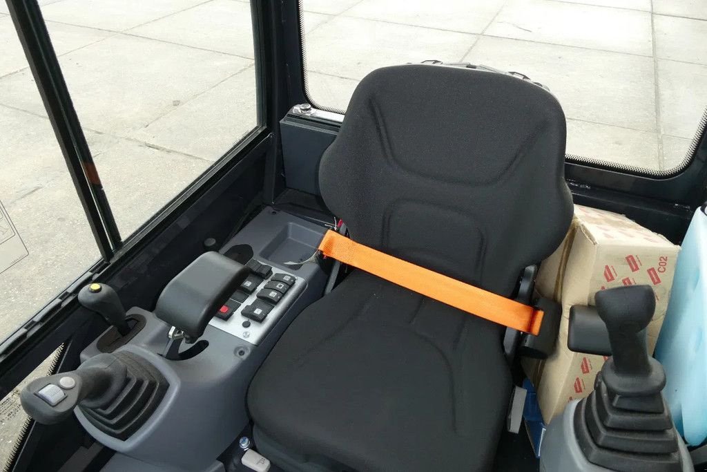 Kettenbagger of the type Yanmar sv17, Gebrauchtmaschine in Losdorp (Picture 8)