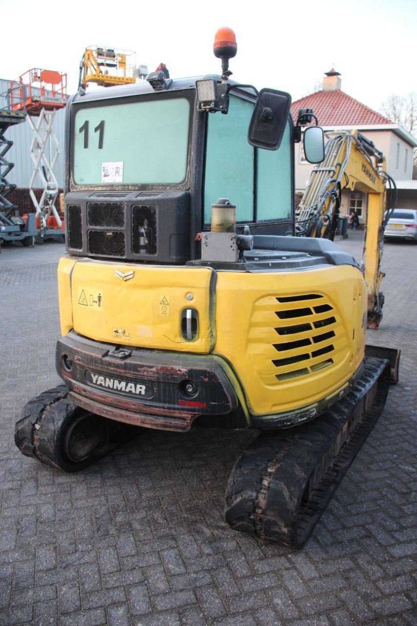 Kettenbagger du type Yanmar SV60-A, Gebrauchtmaschine en Antwerpen (Photo 5)