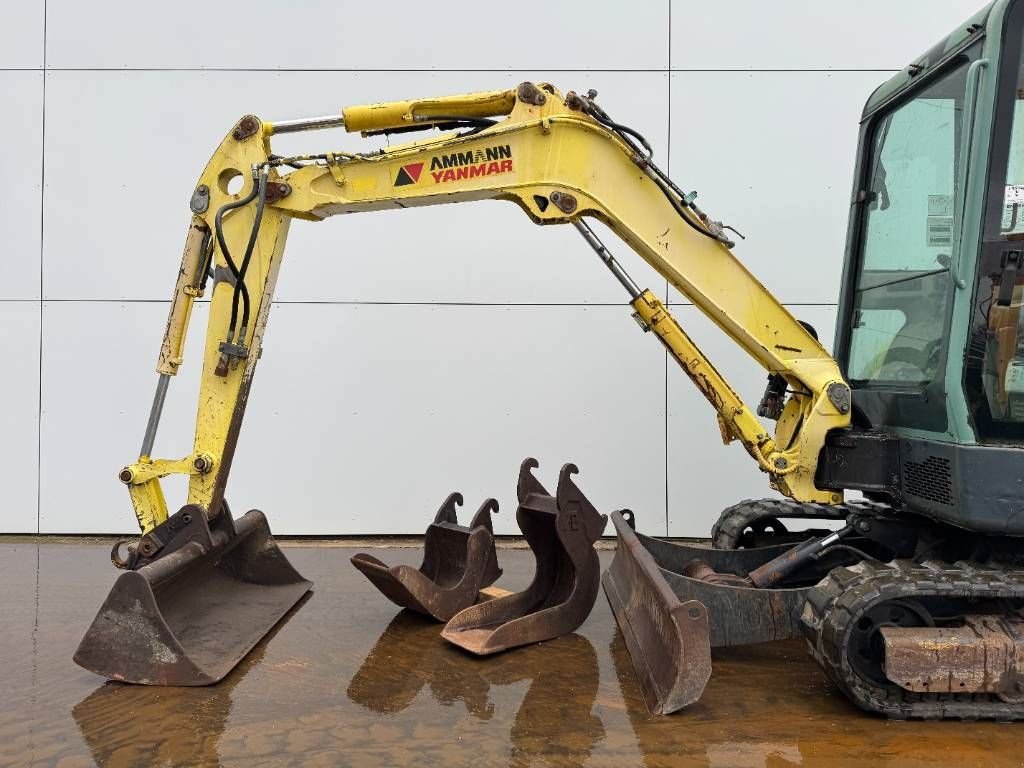 Kettenbagger typu Yanmar V10 35-CR/3 - 3 Buckets Included + Quick Coupler!, Gebrauchtmaschine v Veldhoven (Obrázek 11)