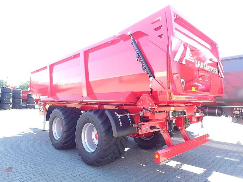 Kipper of the type Annaburger HTS 20 G.12, Neumaschine in Annaburg (Picture 5)