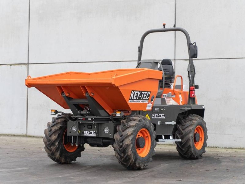 Kipper des Typs Ausa D 601 AHG, Neumaschine in Moerbeke