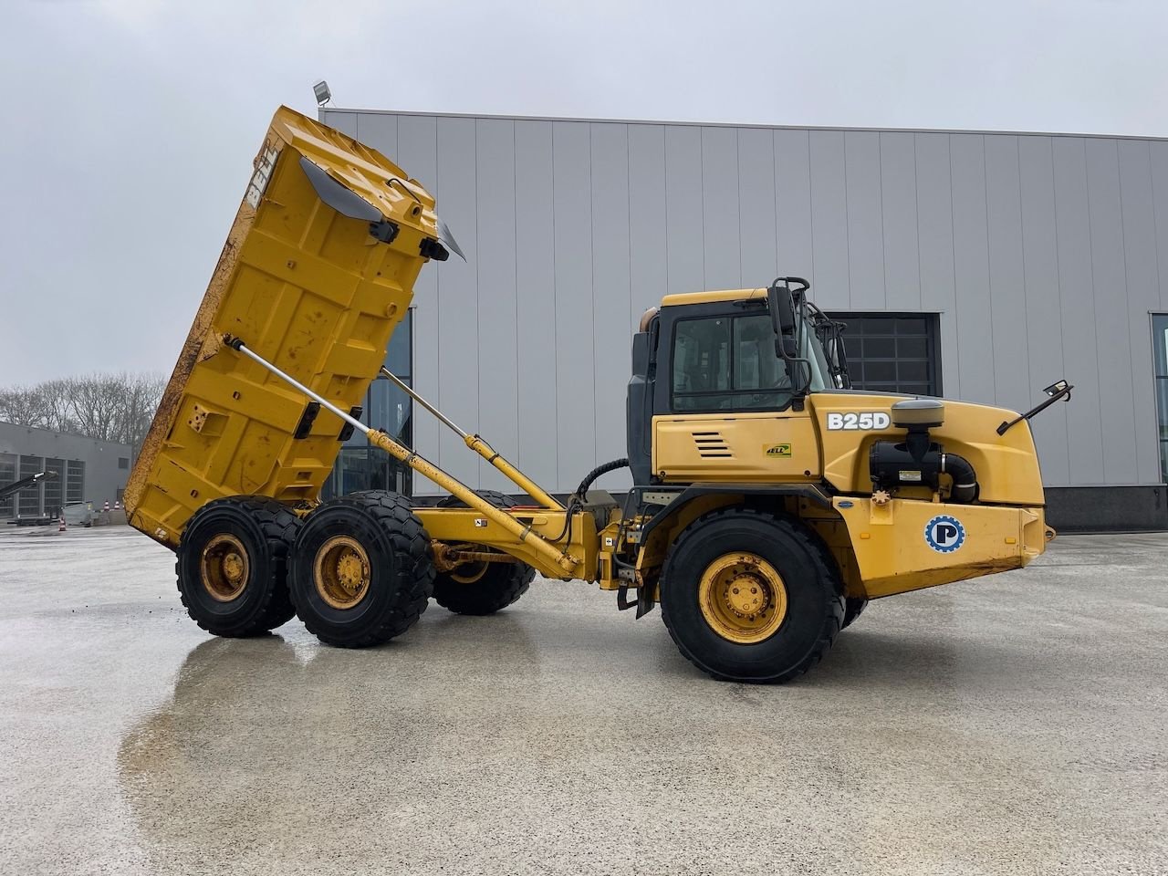 Kipper типа Bell B25D 6x6, Gebrauchtmaschine в Holten (Фотография 3)