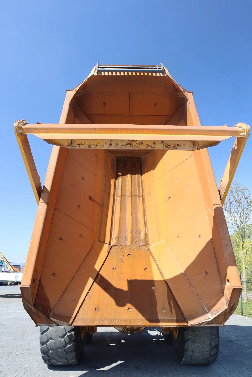 Kipper typu Bell B45E B 45 E TAILGATE GOOD TIRES, Gebrauchtmaschine v Marknesse (Obrázok 9)