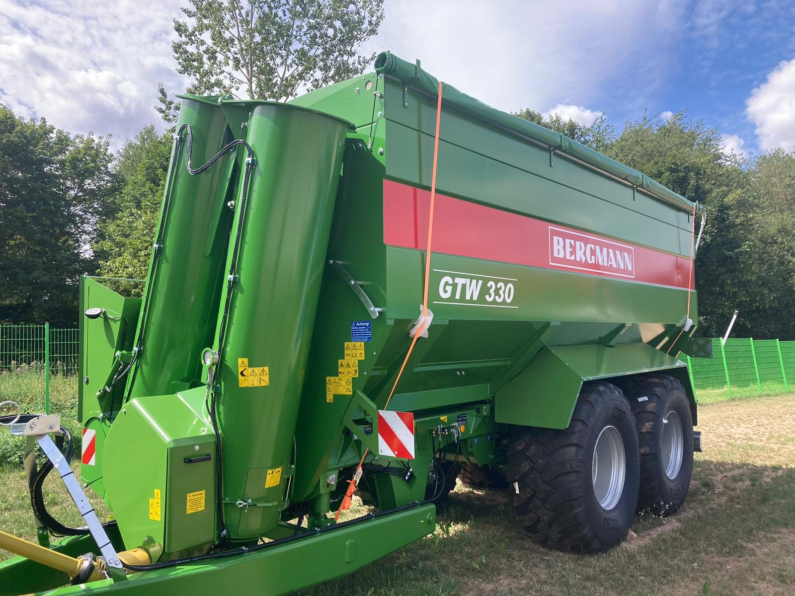 Kipper des Typs Bergmann GTW 330, Gebrauchtmaschine in Untermaßfeld (Bild 2)