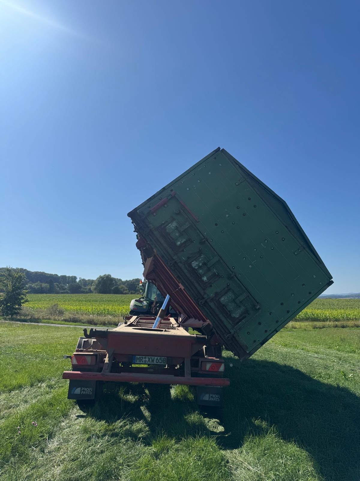 Kipper of the type Blumhardt 64/2, Gebrauchtmaschine in 35085 Ebsdorfergrund (Picture 3)