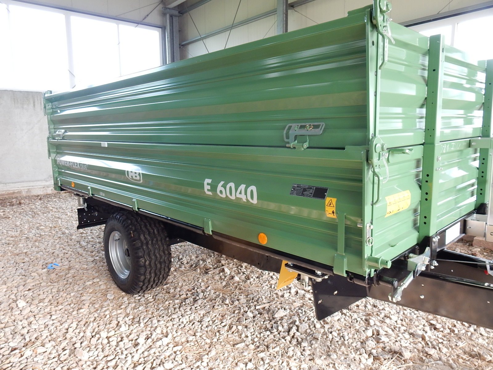 Kipper of the type Brantner E 6040, Neumaschine in Langfurth (Picture 1)