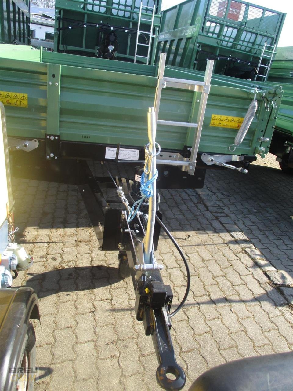 Kipper des Typs Brantner E 6040, Neumaschine in Cham (Bild 1)