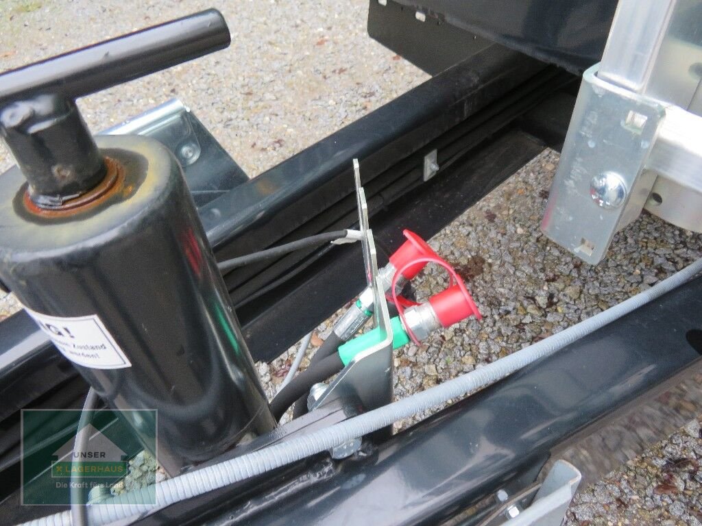 Kipper des Typs Brantner E 8041, Neumaschine in Hofkirchen (Bild 9)