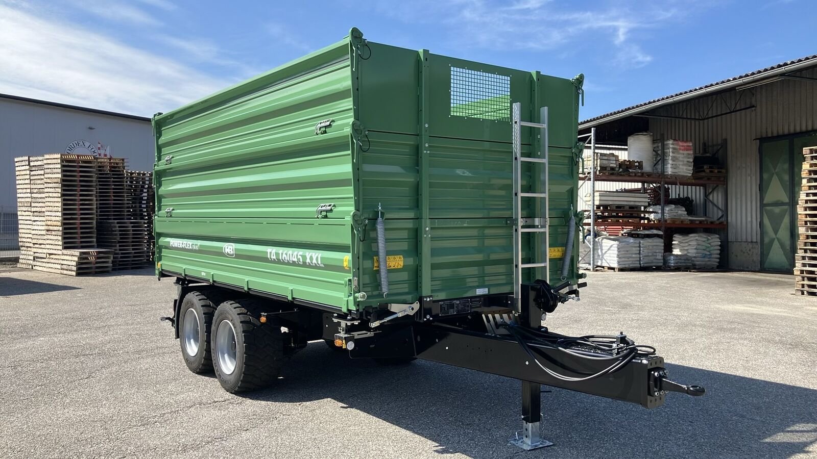 Kipper des Typs Brantner TA 16045/2 XXL, Neumaschine in Zwettl (Bild 2)