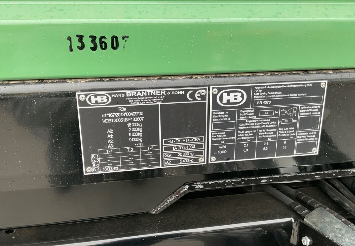 Kipper of the type Brantner TA 20051/2 XXL, Neumaschine in Zwettl (Picture 12)