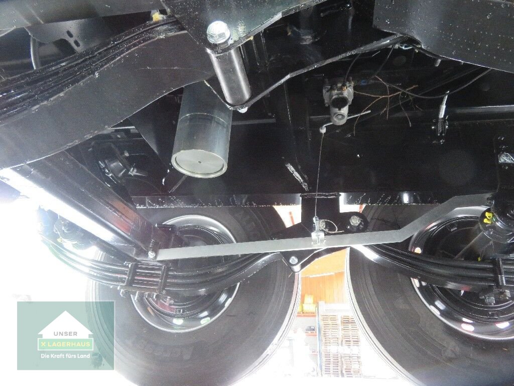 Kipper des Typs Brantner TA20051 Aktion Multiplex, Neumaschine in Hofkirchen (Bild 10)