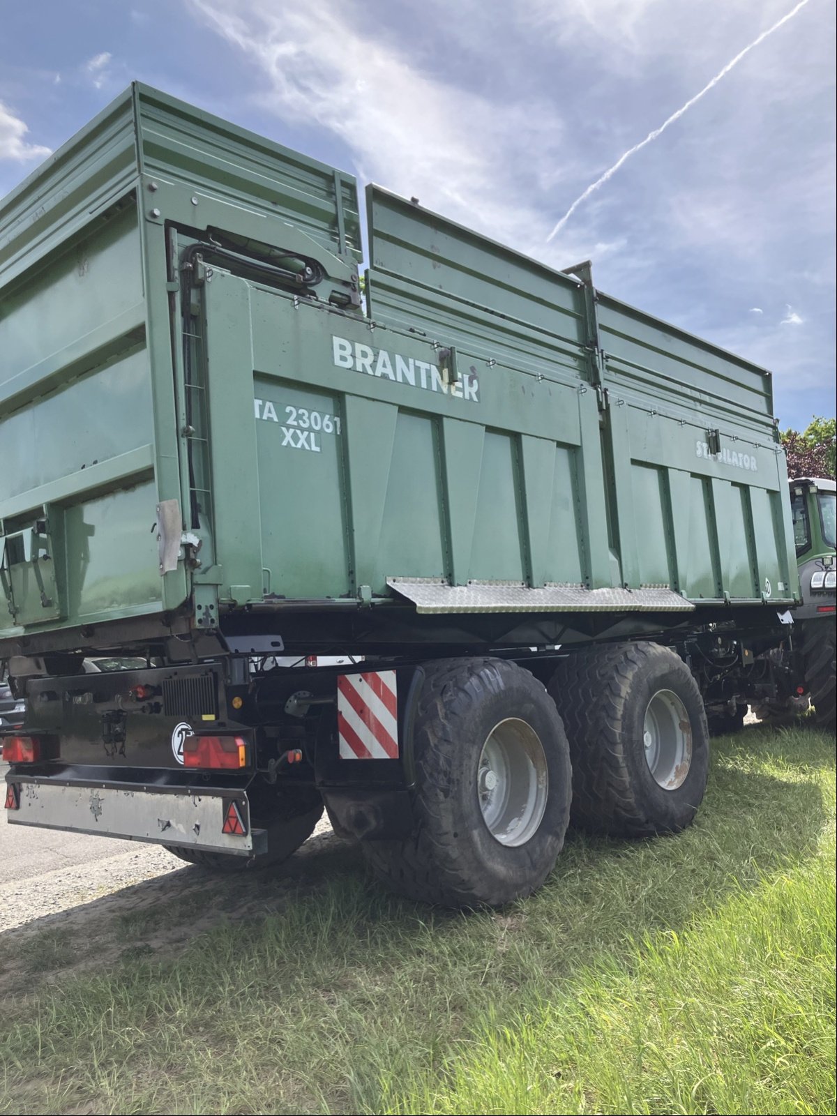 Kipper des Typs Brantner TA23061 STX, Gebrauchtmaschine in Wittingen (Bild 4)