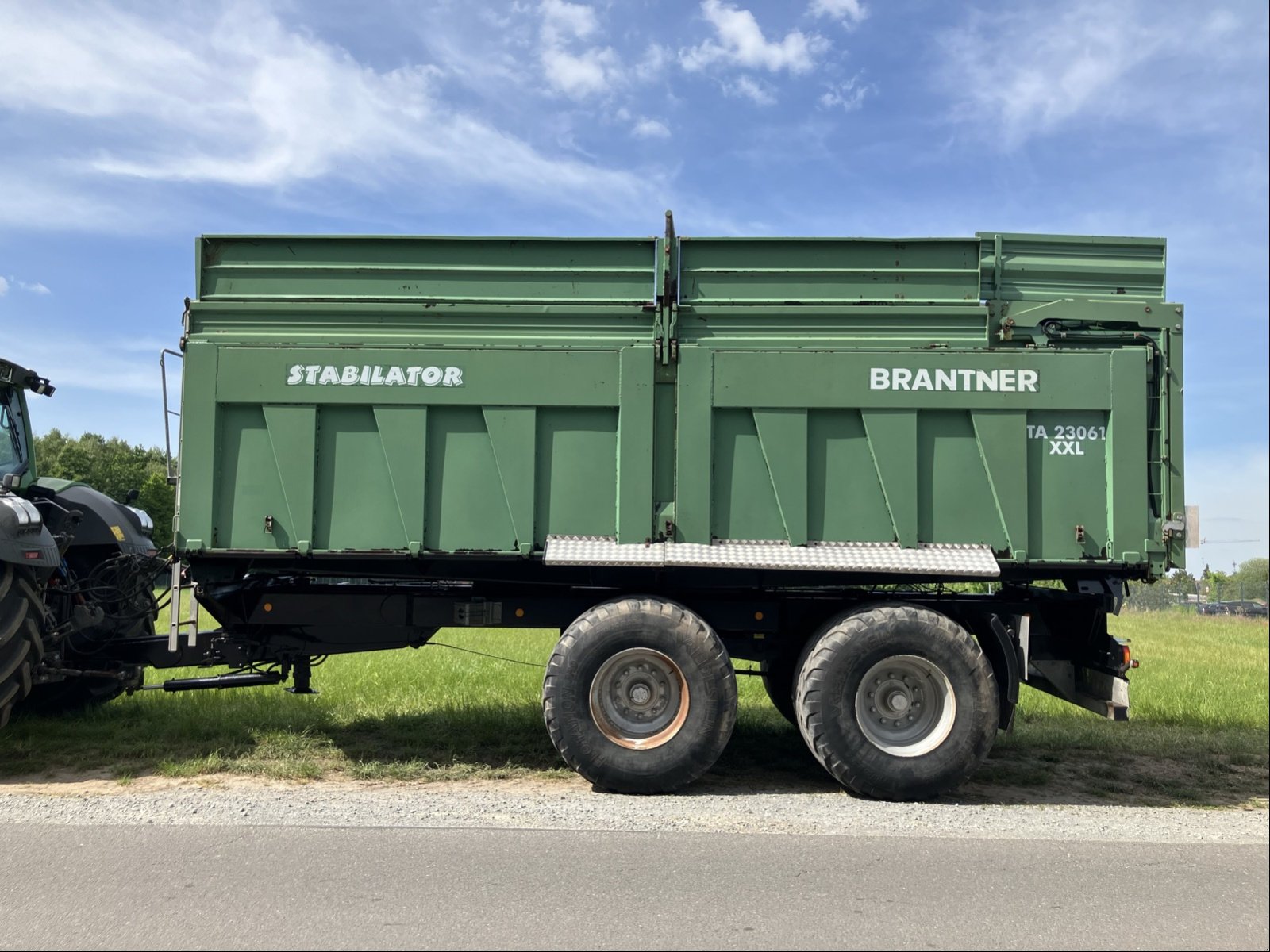 Kipper des Typs Brantner TA23061 STX, Gebrauchtmaschine in Wittingen (Bild 1)