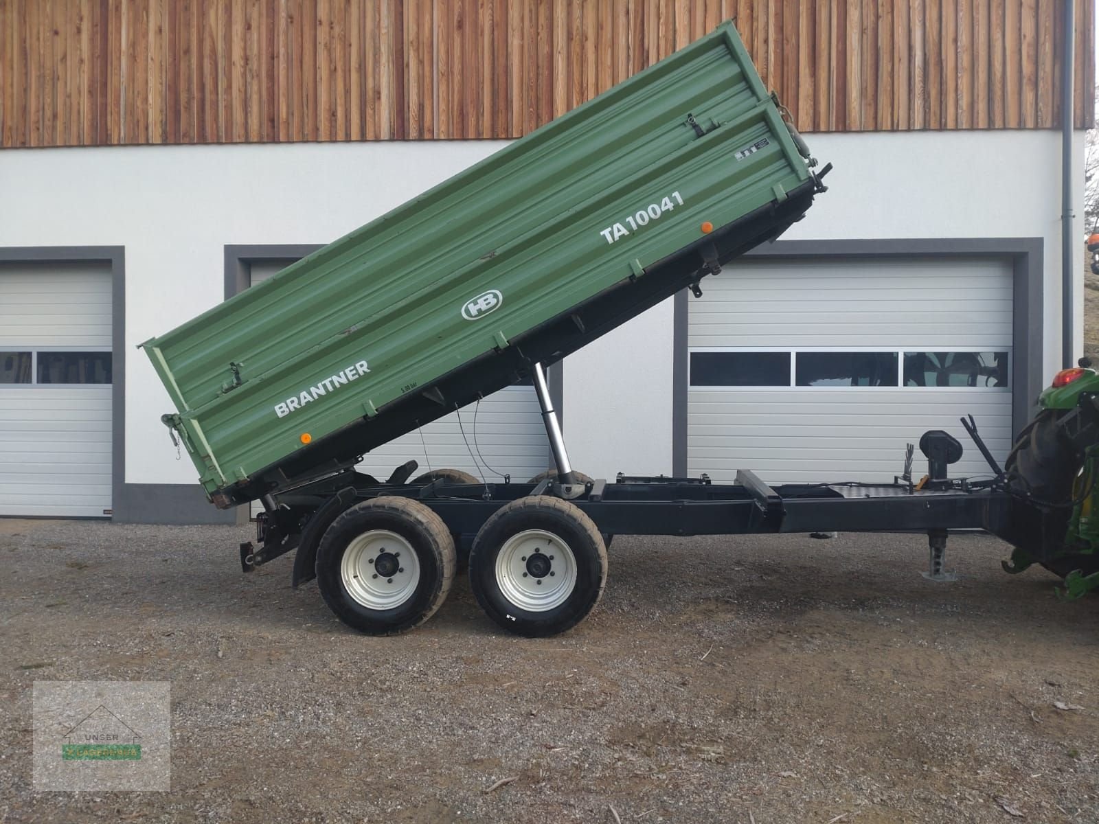 Kipper van het type Brantner Tandemkipper TA 10041, Gebrauchtmaschine in Wartberg (Foto 1)