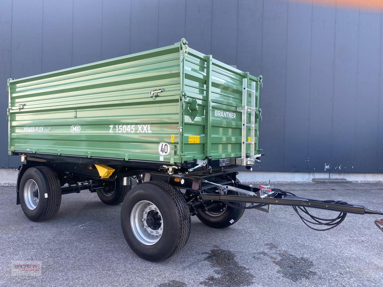 Kipper des Typs Brantner Z 15045 XXL Aktion, Neumaschine in Tuntenhausen (Bild 2)