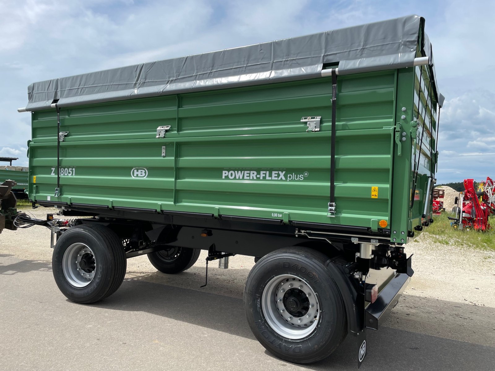 Kipper des Typs Brantner Z 18051, Neumaschine in Burglengenfeld (Bild 4)